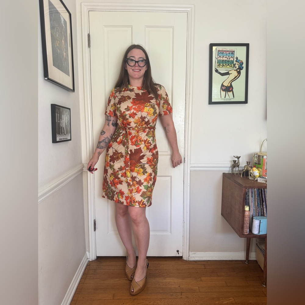 70s Vintage Fall Leaf Novelty Print Dress Sz M - Picture 1 of 12